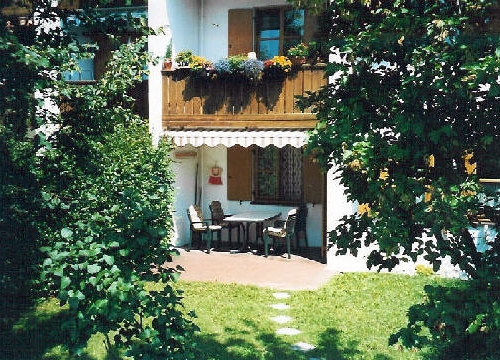 Ferienwohnung mit Garten und Terasse